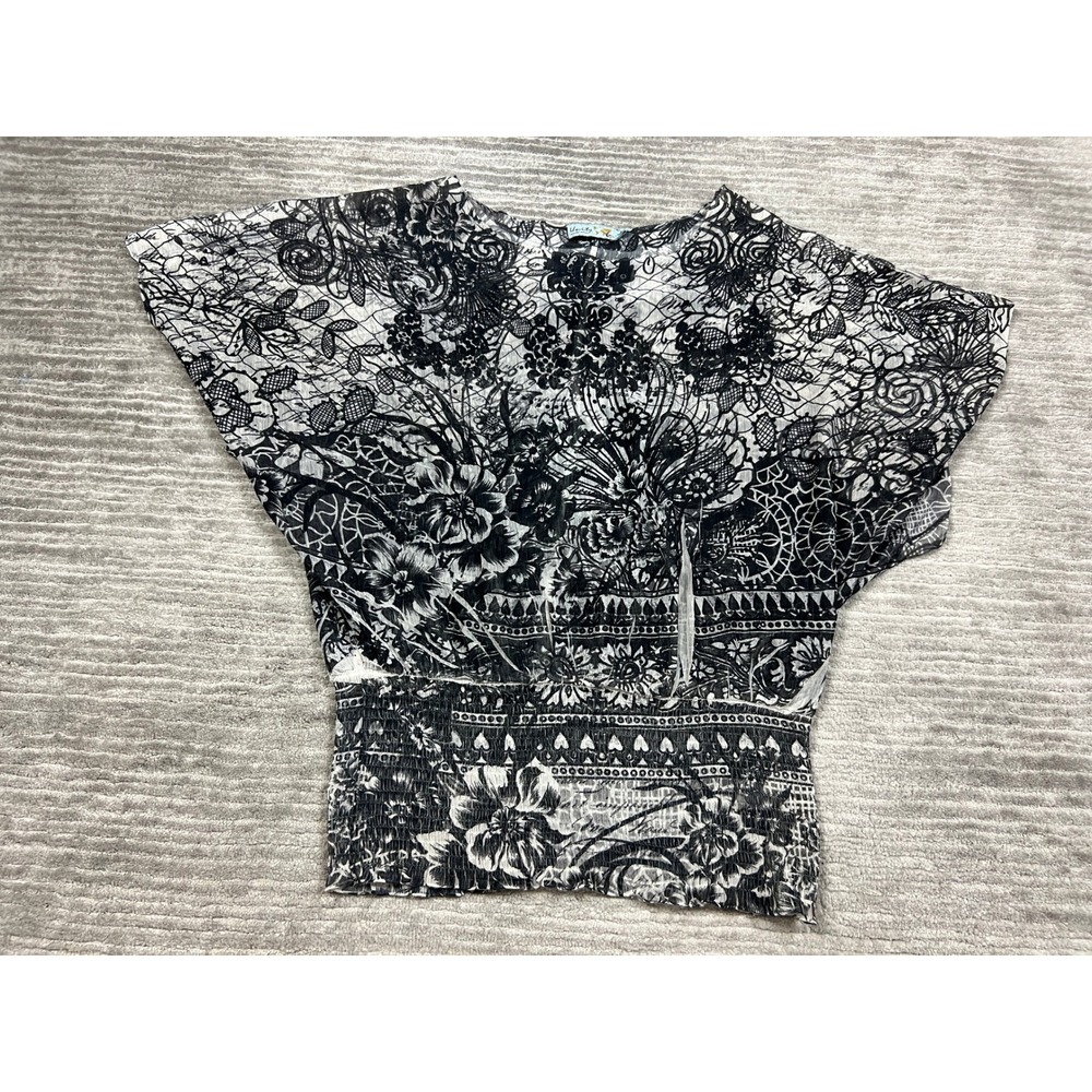 Unity‎ World Wear Top Womens Large Black Smocked Short Sleeve Polyester